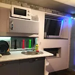 아파트 24h Mini Na Kod Dostepu & Free Parking & No Keys *