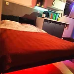 24h Mini Na Kod Dostepu & Free Parking & No Keys