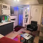 아파트 24h Mini Na Kod Dostepu & Free Parking & No Keys *