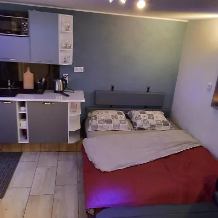 דירה 24h Mini Na Kod Dostepu & Free Parking & No Keys