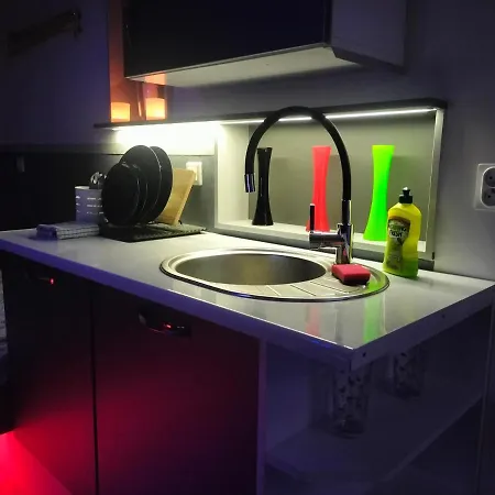 Appartement 24h Mini Na Kod Dostepu & Free Parking & No Keys *