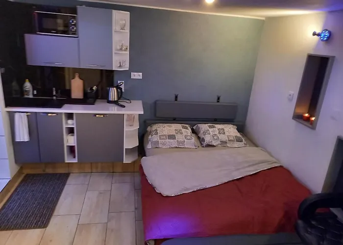 Апартаменти 24h Mini Na Kod Dostepu & Free Parking & No Keys