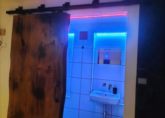 Apartment 24h Mini Na Kod Dostepu & Free Parking & No Keys