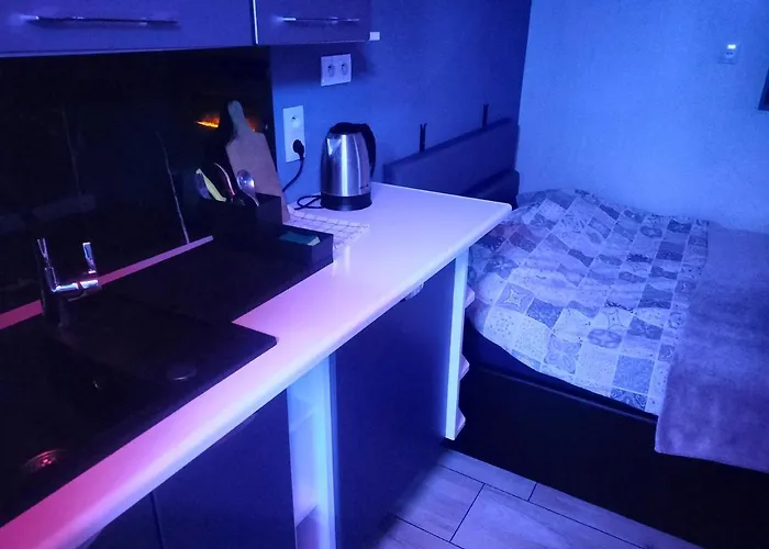 Apartment 24h Mini Na Kod Dostepu & Free Parking & No Keys Gdynia