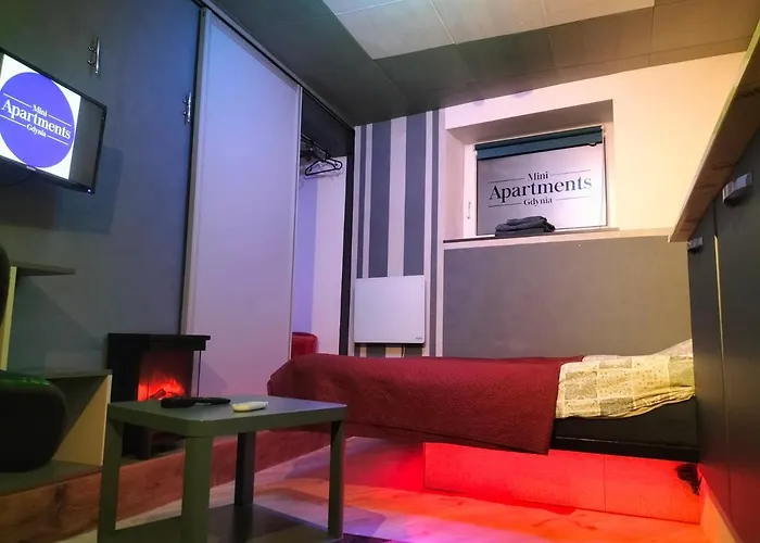 24h Mini Na Kod Dostepu & Free Parking & No Keys Gdynia